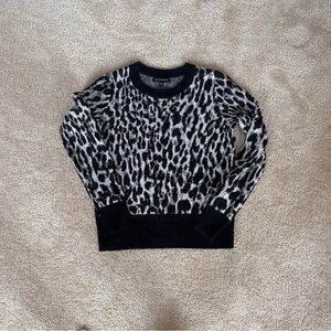 EUC Women’s Banana Republic Animal Print Sweater!